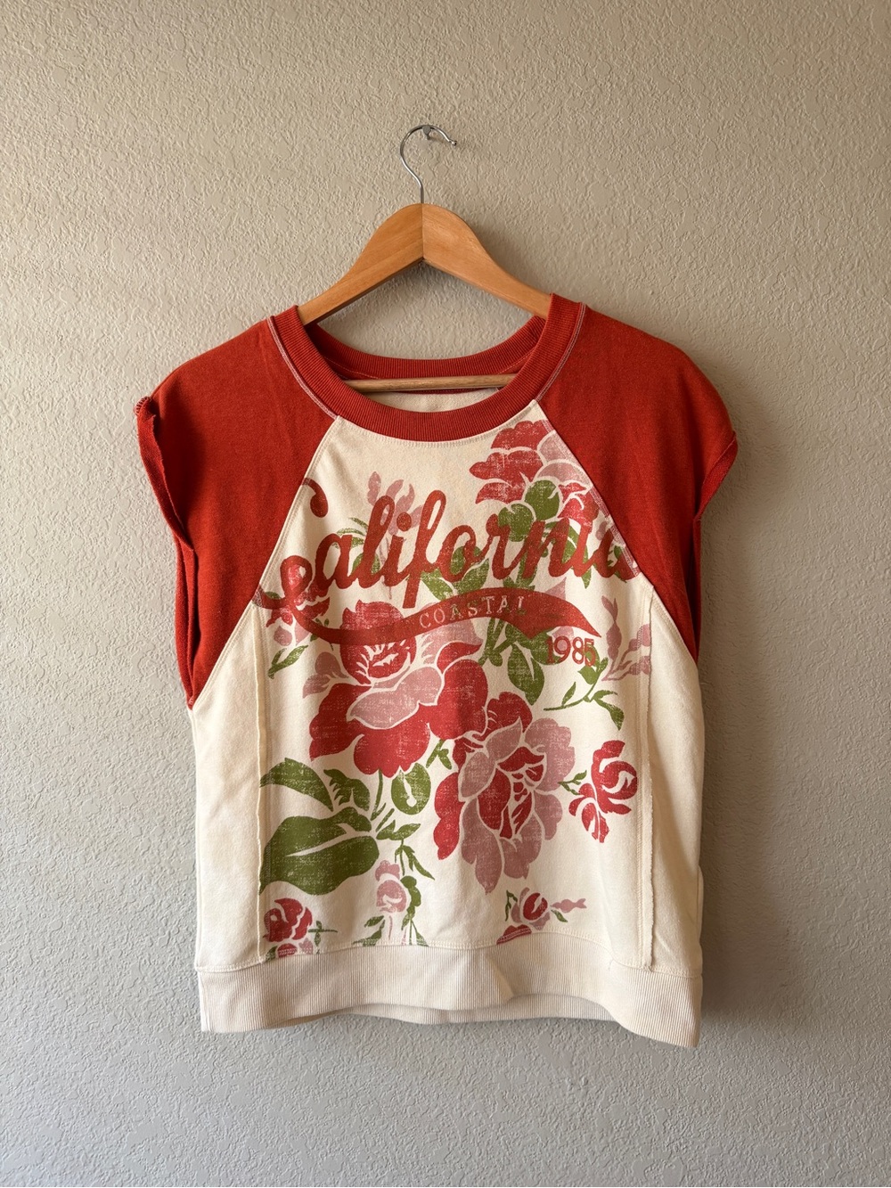 Anthropologie Pilcro California Floral Raglan Short-Sleeve Baseball Top Medium